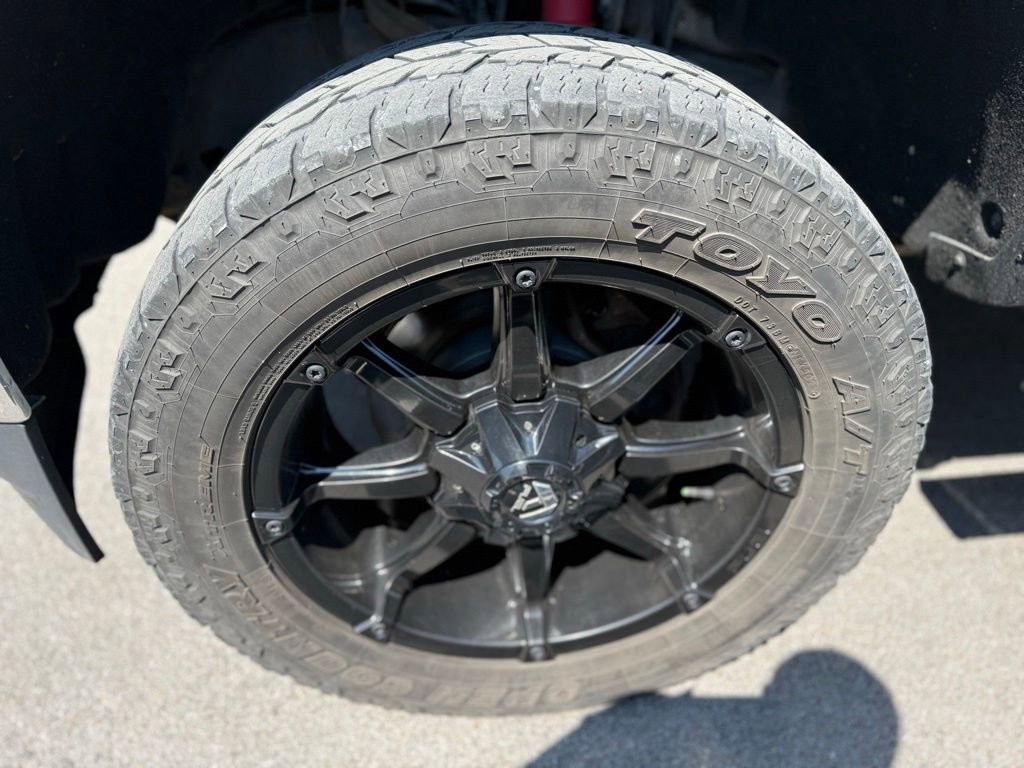 Used 2015 Chevrolet Silverado 2500 LT image 12