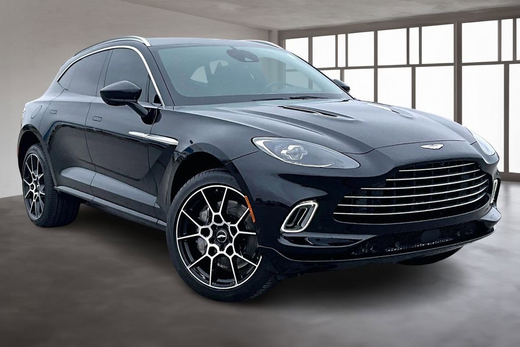 Used 2021 Aston Martin DBX image 11