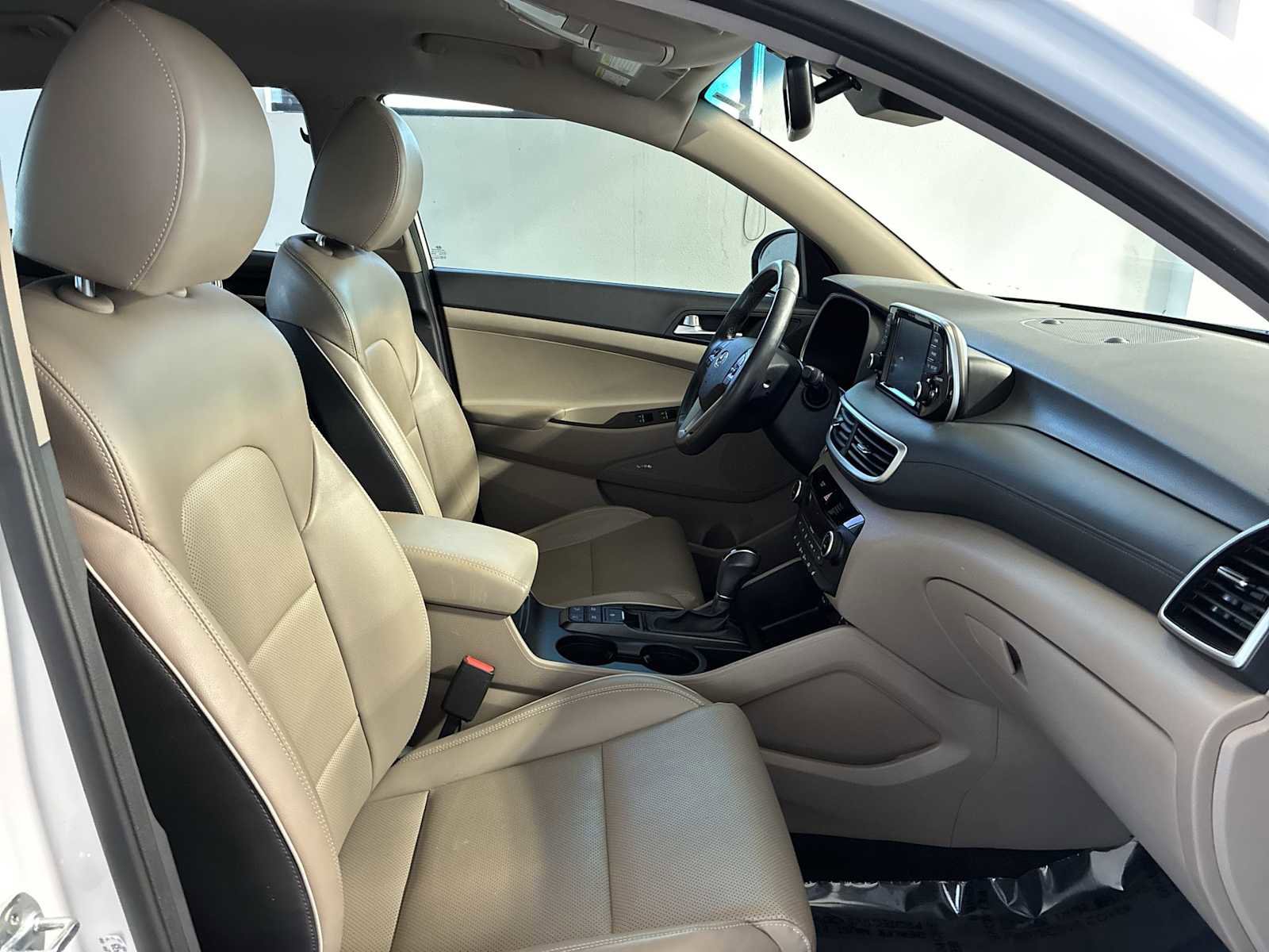 Used 2021 Hyundai Tucson Limited AWD/4WD image 24