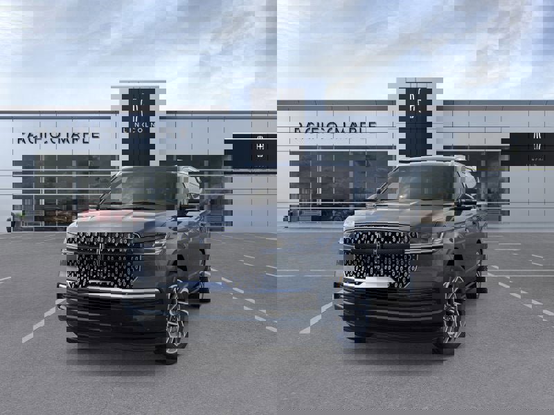 New 2026 Lincoln Navigator L Reserve image 2