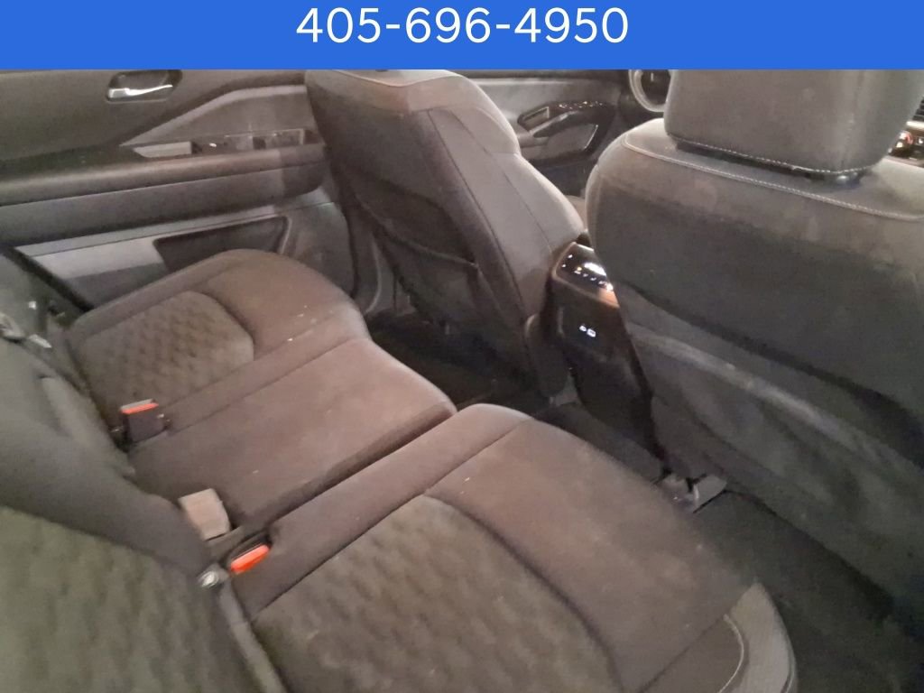 Used 2022 Nissan Pathfinder SV image 10