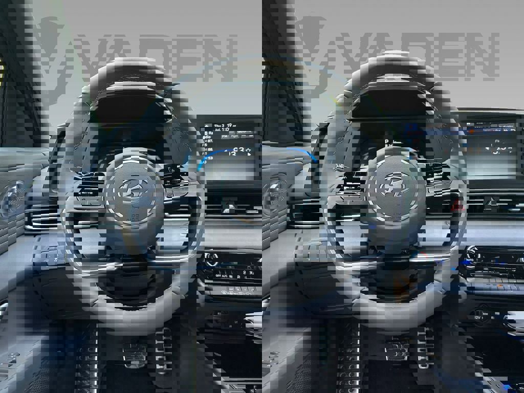 New 2025 Hyundai Elantra Sport image 9