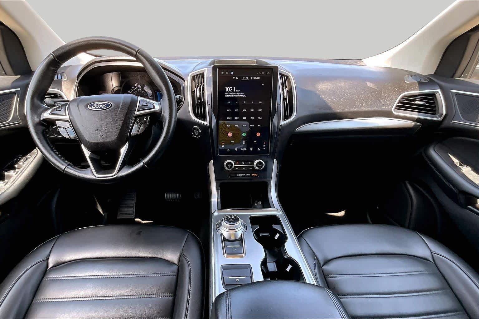 Used 2022 Ford Edge SEL AWD/4WD image 16