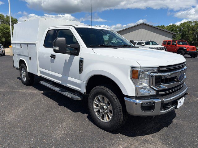 Used 2020 Ford F350 XLT w/ XLT Value Package AWD/4WD image 7