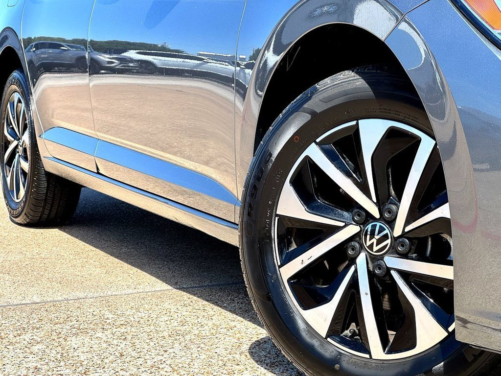 Certified 2024 Volkswagen Jetta S FWD image 2