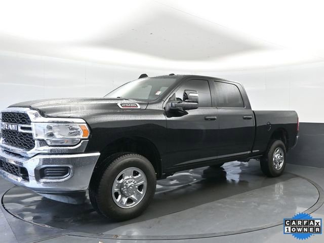 Used 2024 RAM 2500 Tradesman w/ Chrome Appearance Group image 8