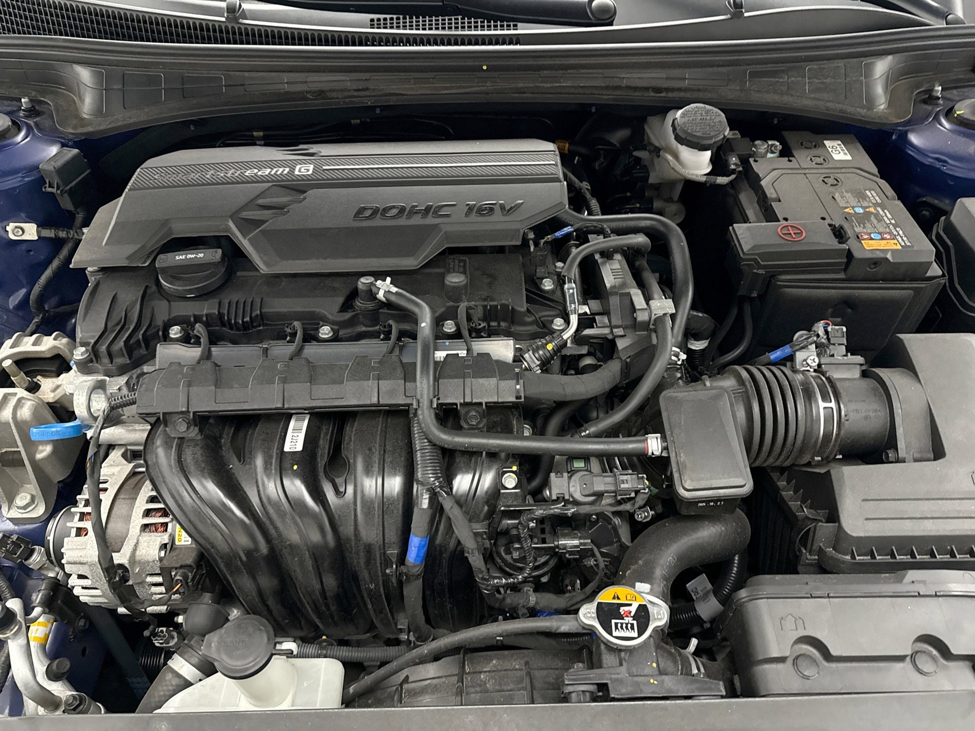 Used 2025 Hyundai Elantra Sport image 21