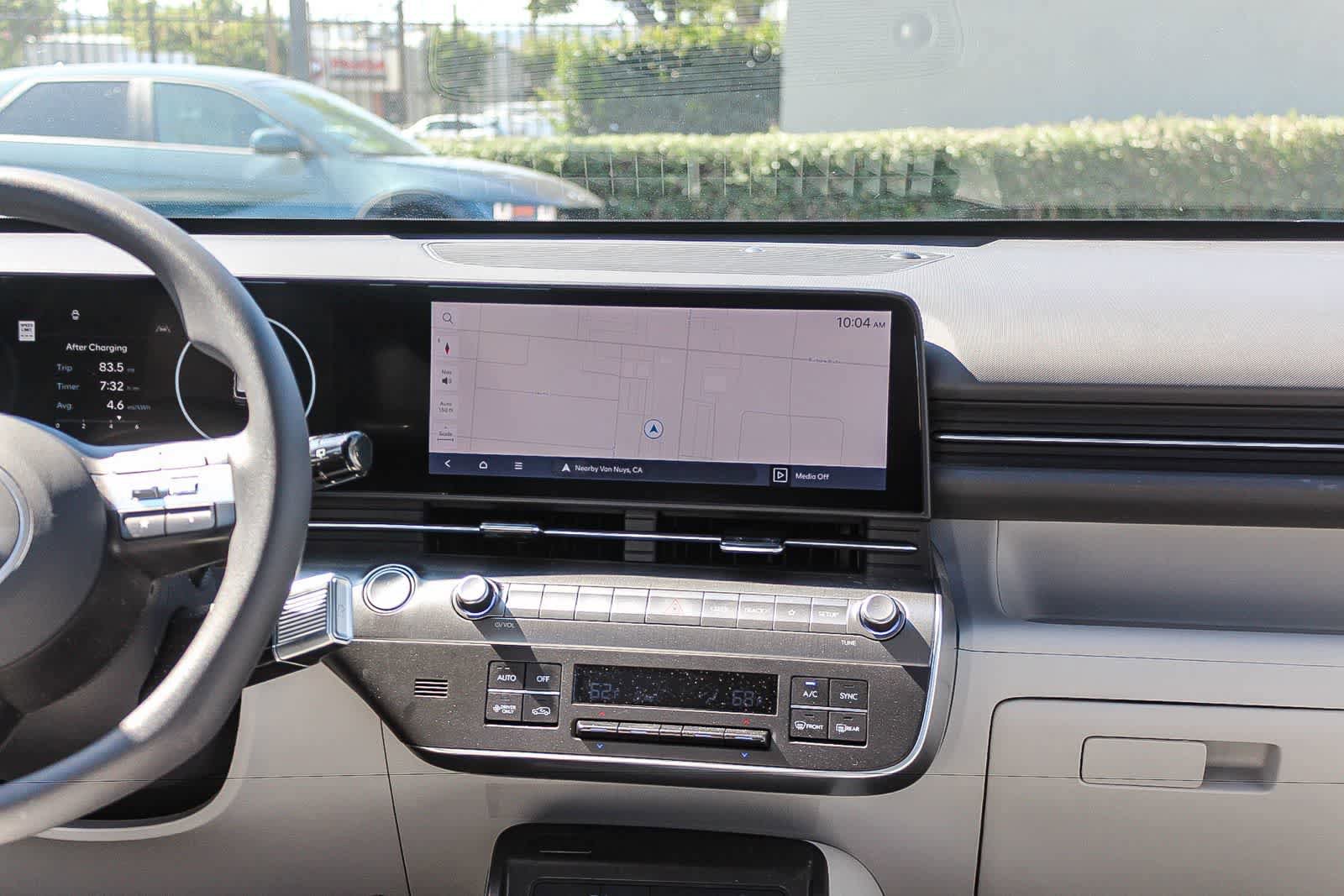 Certified 2024 Hyundai Kona SE FWD image 18