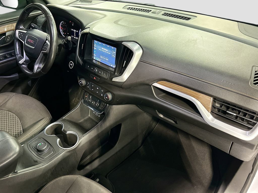 Used 2018 GMC Terrain SLE image 27