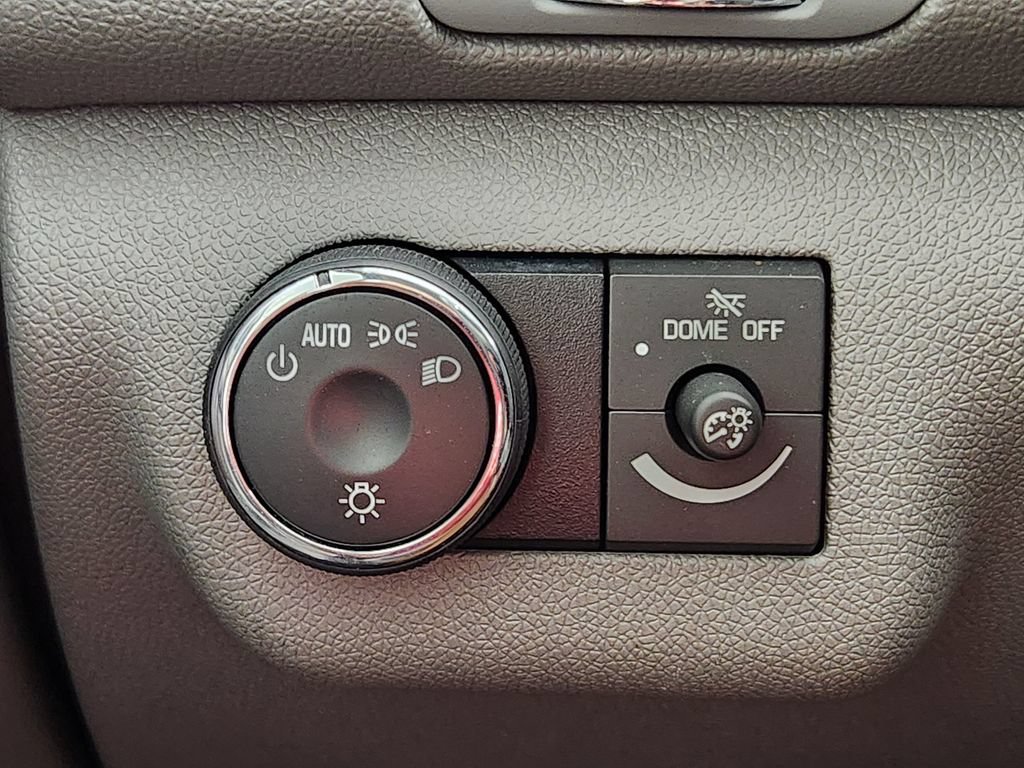 Used 2017 Chevrolet Traverse LS FWD image 25