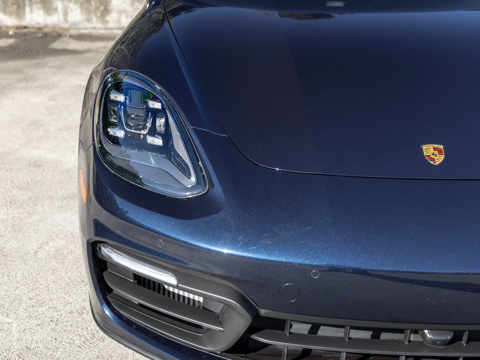 Certified 2022 Porsche Panamera 4S AWD/4WD image 14