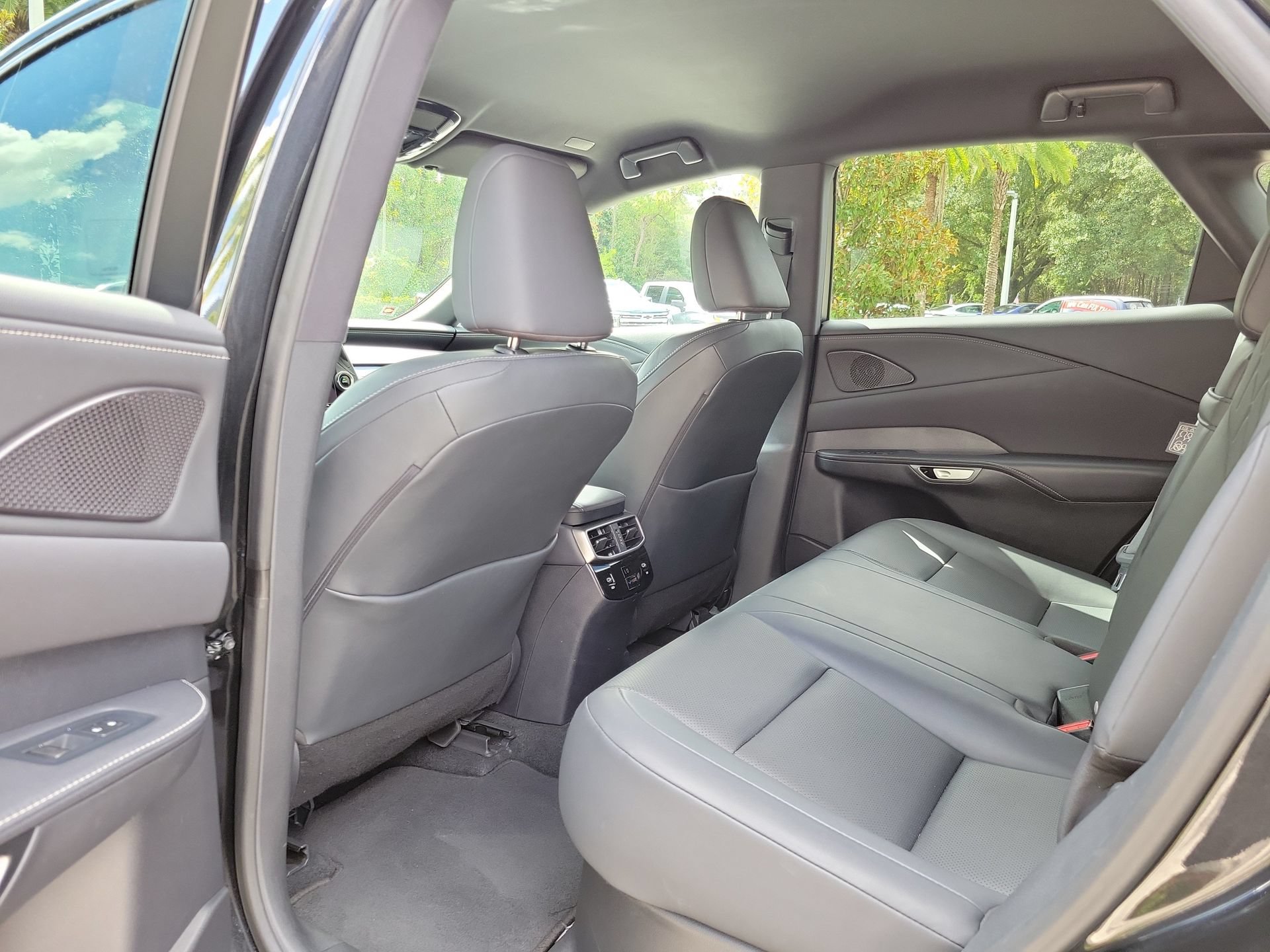 Used 2024 Lexus RX 350 FWD w/ Technology Package image 15