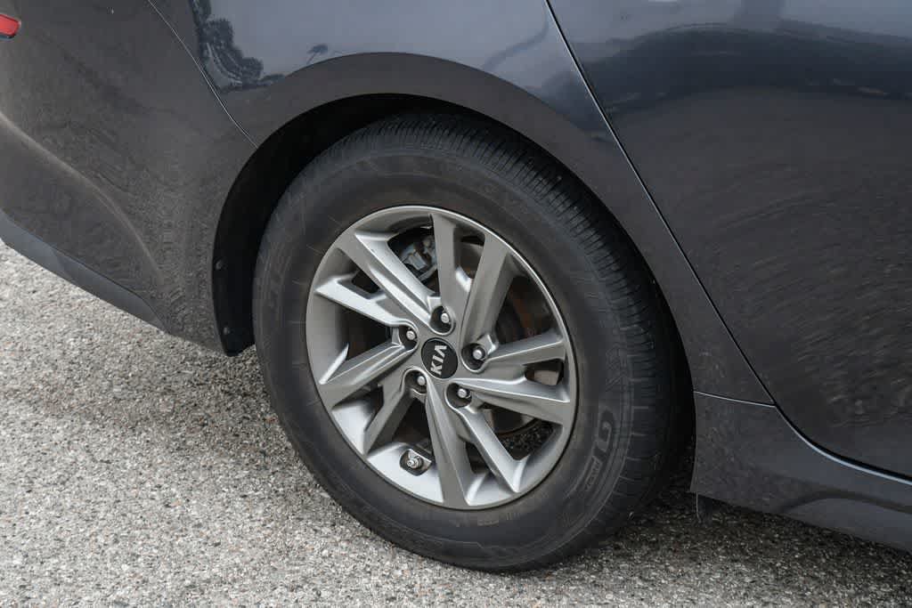 Used 2019 Kia Optima LX FWD image 10