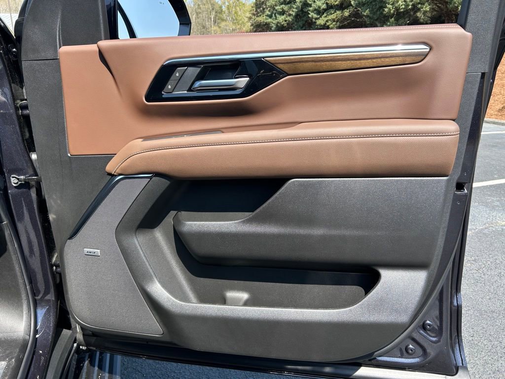 New 2026 Chevrolet Suburban High Country image 60