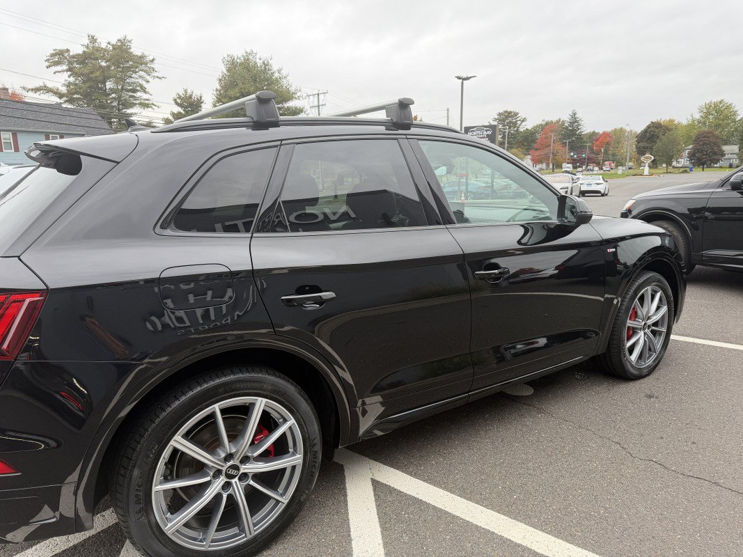 Used 2024 Audi Q5 e Premium Plus w/ Premium Plus Package AWD/4WD image 8