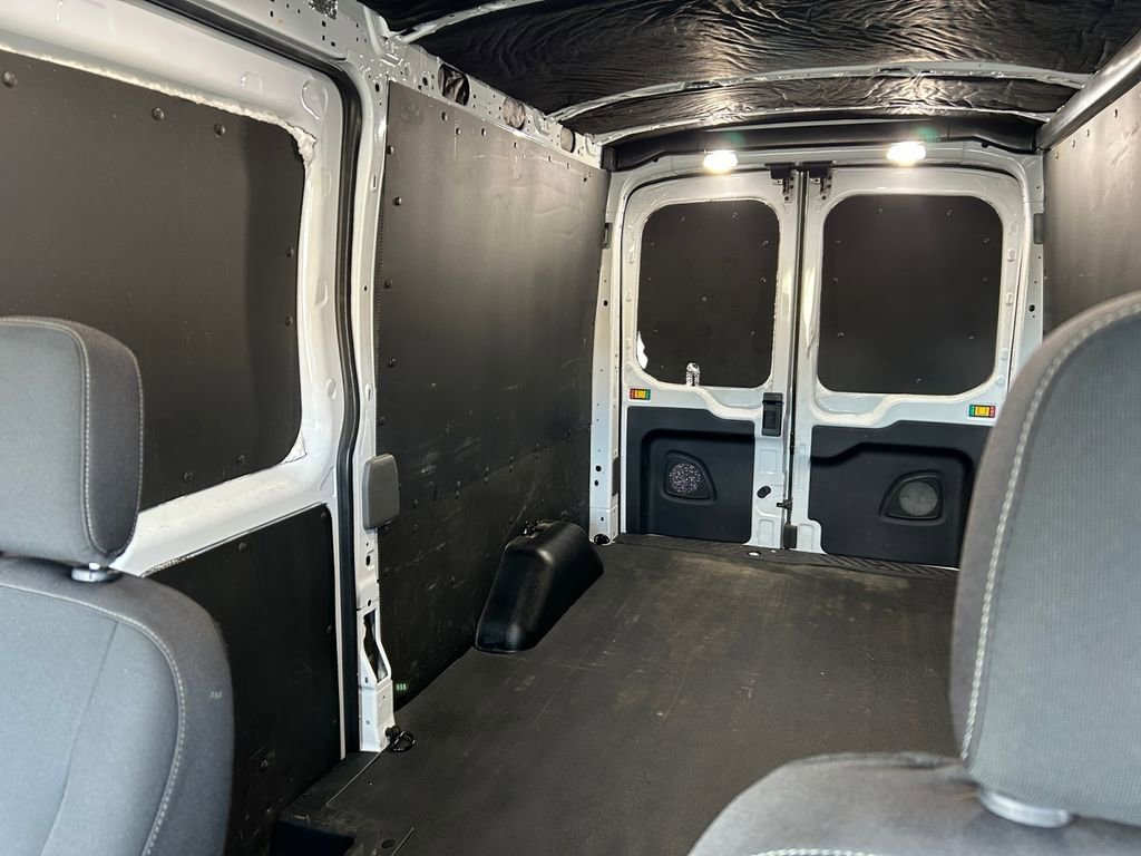 Used 2022 Ford Transit 250 Medium Roof AWD w/ Interior Upgrade Package image 15