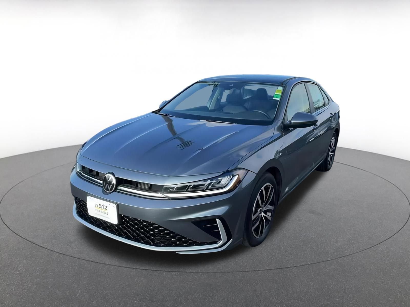 Used 2025 Volkswagen Jetta SE image 7