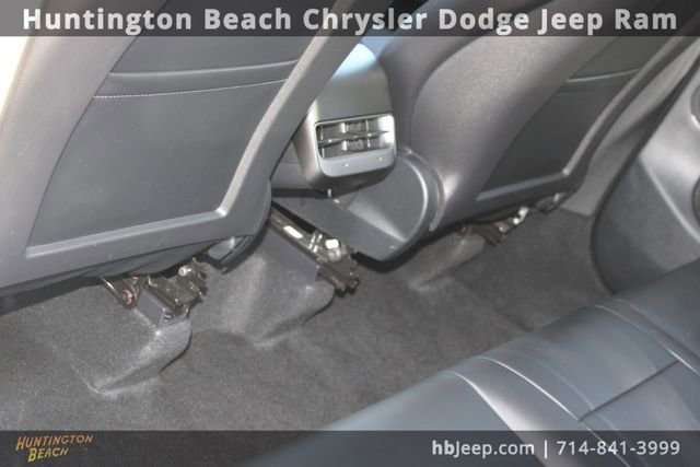 Used 2023 Tesla Model Y Long Range image 30