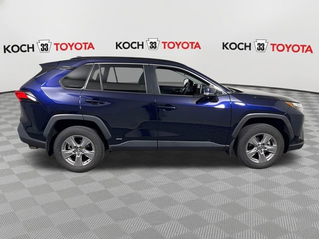 Used 2023 Toyota RAV4 XLE w/ Convenience Package image 9