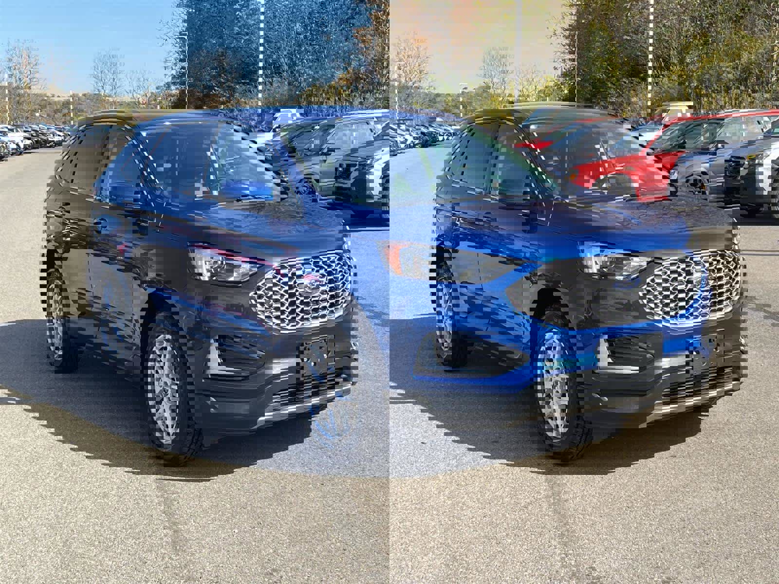 Used 2023 Ford Edge SEL image 7