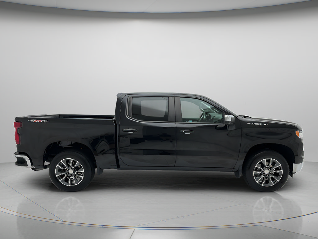 Used 2024 Chevrolet Silverado 1500 LT AWD/4WD image 4