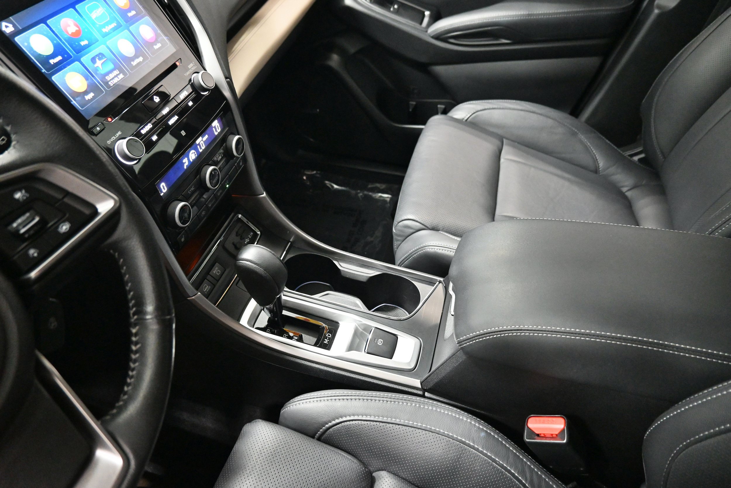 Used 2022 Subaru Ascent Limited w/ Technology Package AWD/4WD image 20