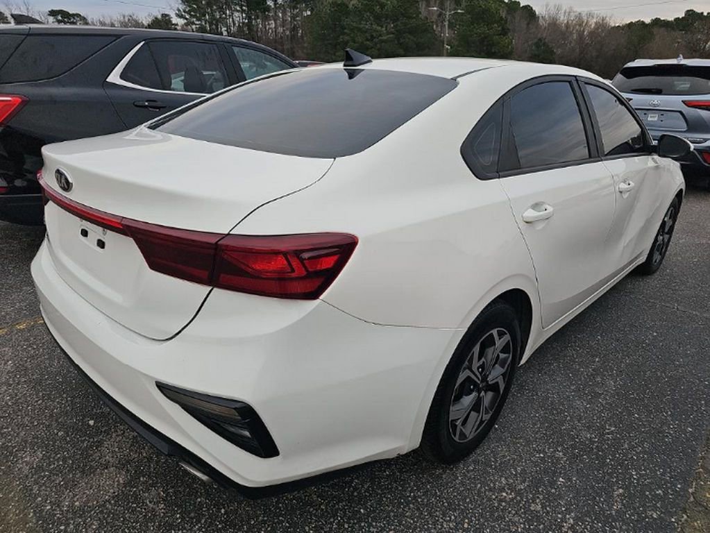 Used 2021 Kia Forte LXS image 4