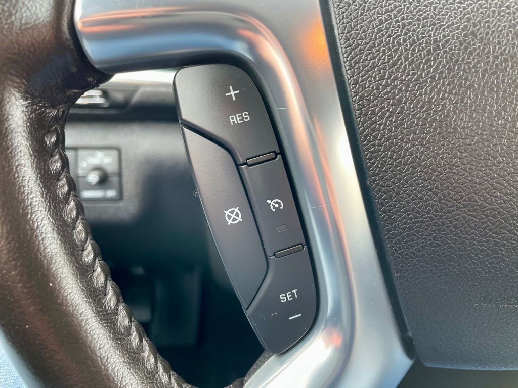 Used 2017 Chevrolet Traverse LT image 20