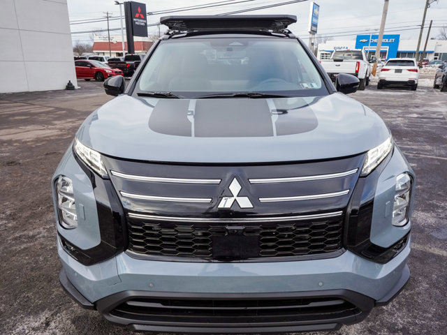 New 2026 Mitsubishi Outlander Trail Edition AWD/4WD image 2