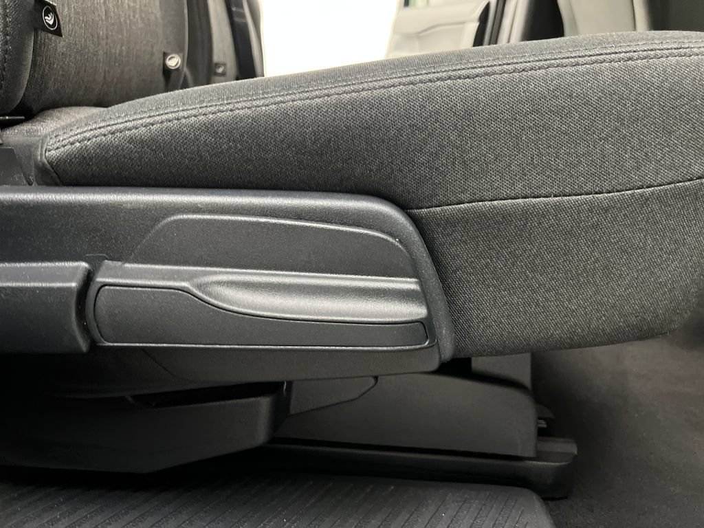 Used 2024 Ford Expedition XLT RWD image 24