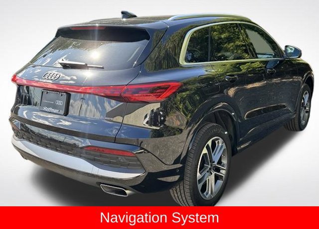 Certified 2025 Audi Q5 Premium w/ Convenience Package AWD/4WD image 9