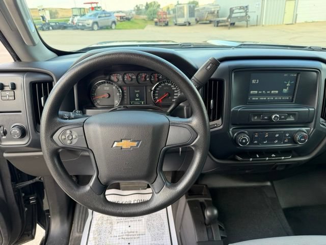 Used 2018 Chevrolet Silverado 3500 W/T AWD/4WD image 21