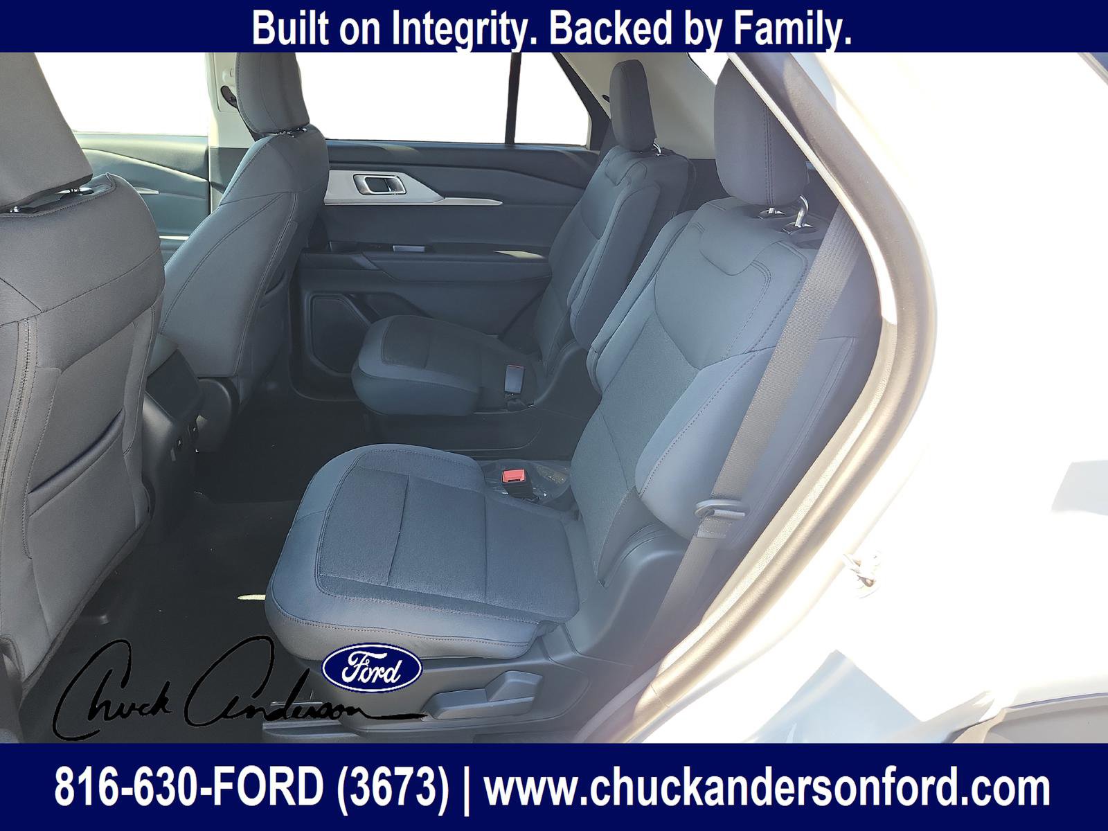 New 2026 Ford Explorer Active AWD/4WD image 23