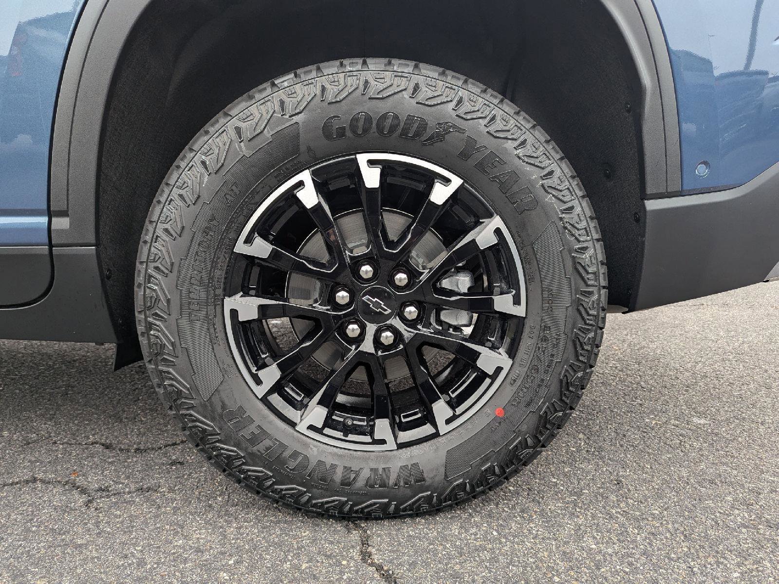 New 2026 Chevrolet Traverse Z71 w/ Enhanced Driving Package image 17