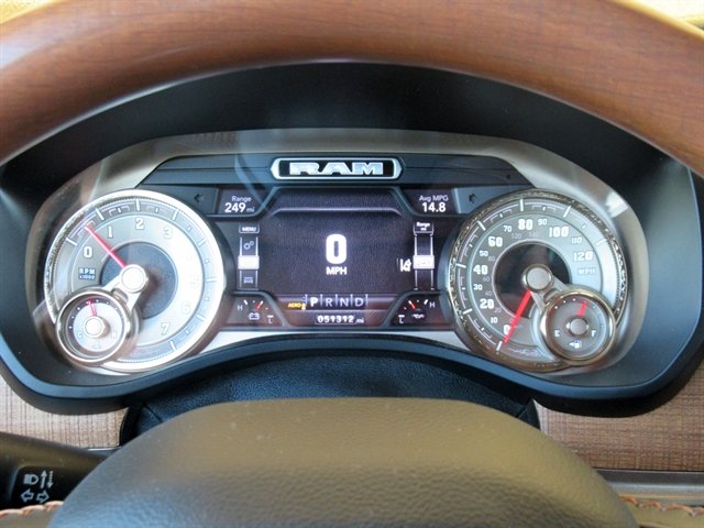Used 2019 RAM 1500 Laramie Longhorn image 19