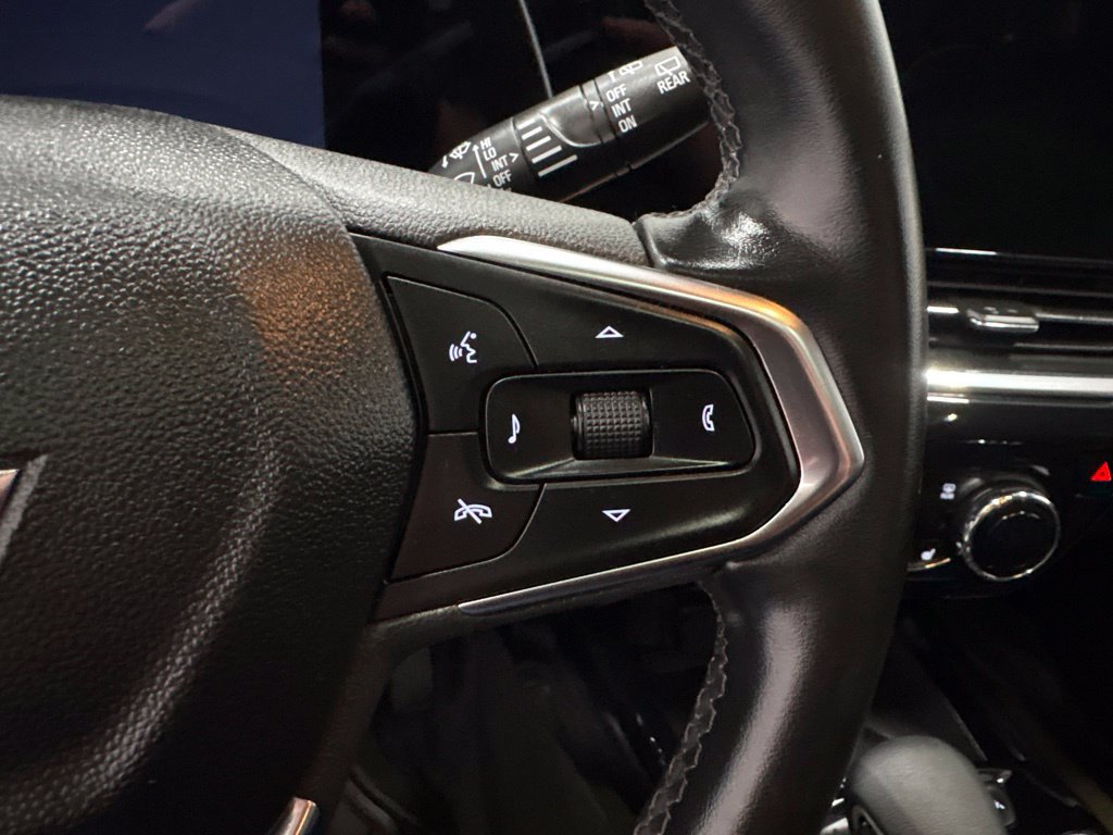 Used 2024 Chevrolet Trax ACTIV w/ Sunroof Package FWD image 23