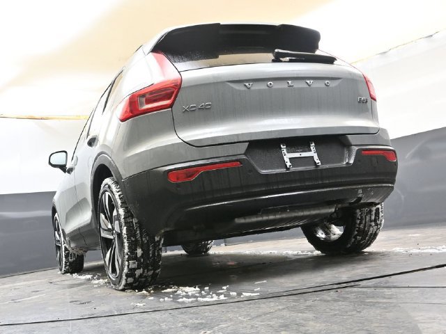 New 2026 Volvo XC40 B5 Ultra w/ Protection Package Premier AWD/4WD image 44