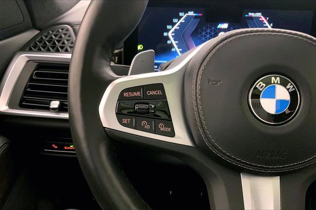 Certified 2024 BMW X7 xDrive40i w/ M Sport Package image 18