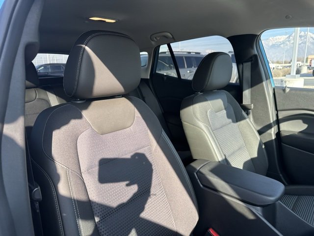 Certified 2025 Chevrolet Trax LT w/ Driver Confidence Package image 23