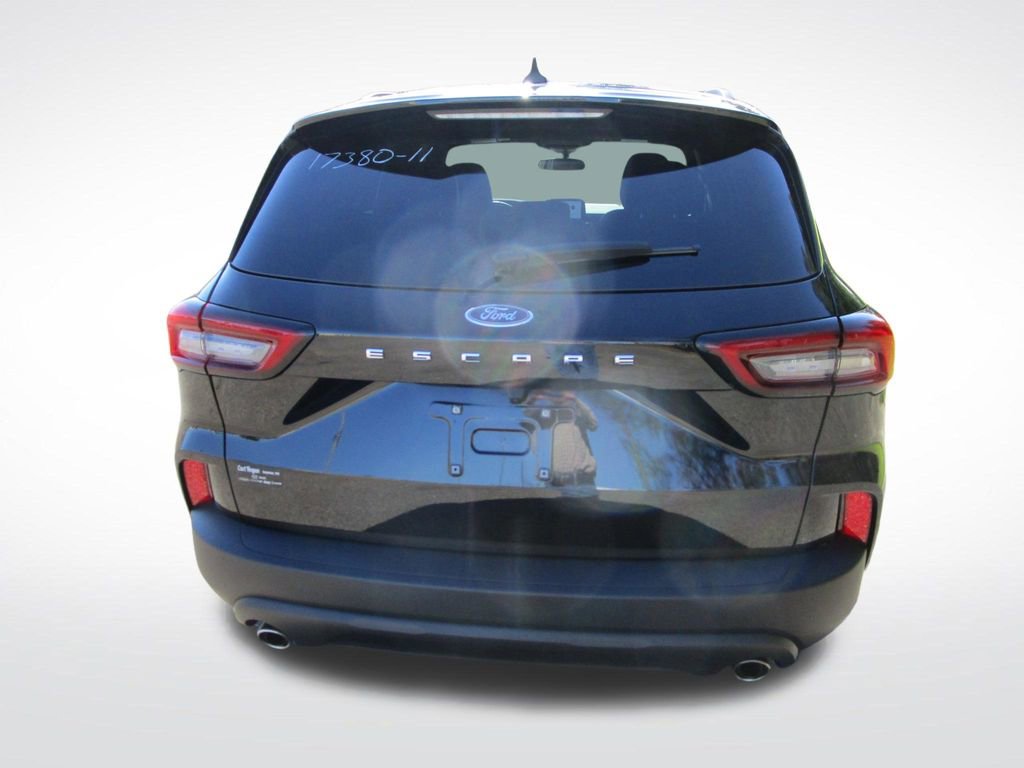 Used 2025 Ford Escape ST-Line image 8