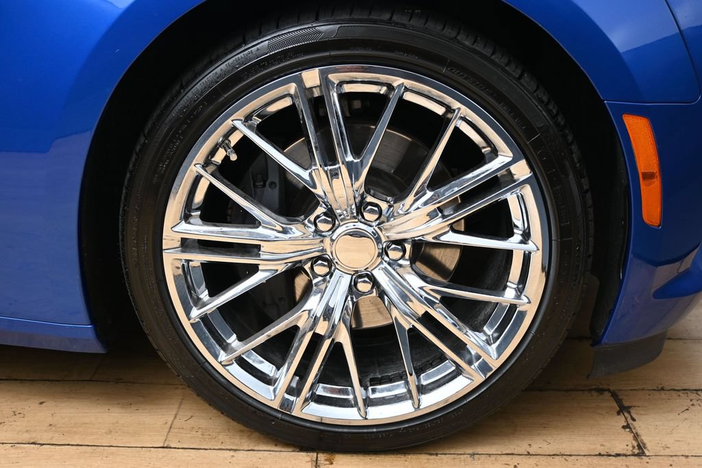 Used 2017 Chevrolet Camaro SS RWD image 14
