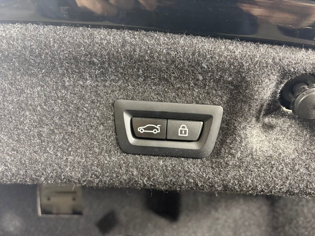 Used 2023 BMW M4 xDrive Competition image 26