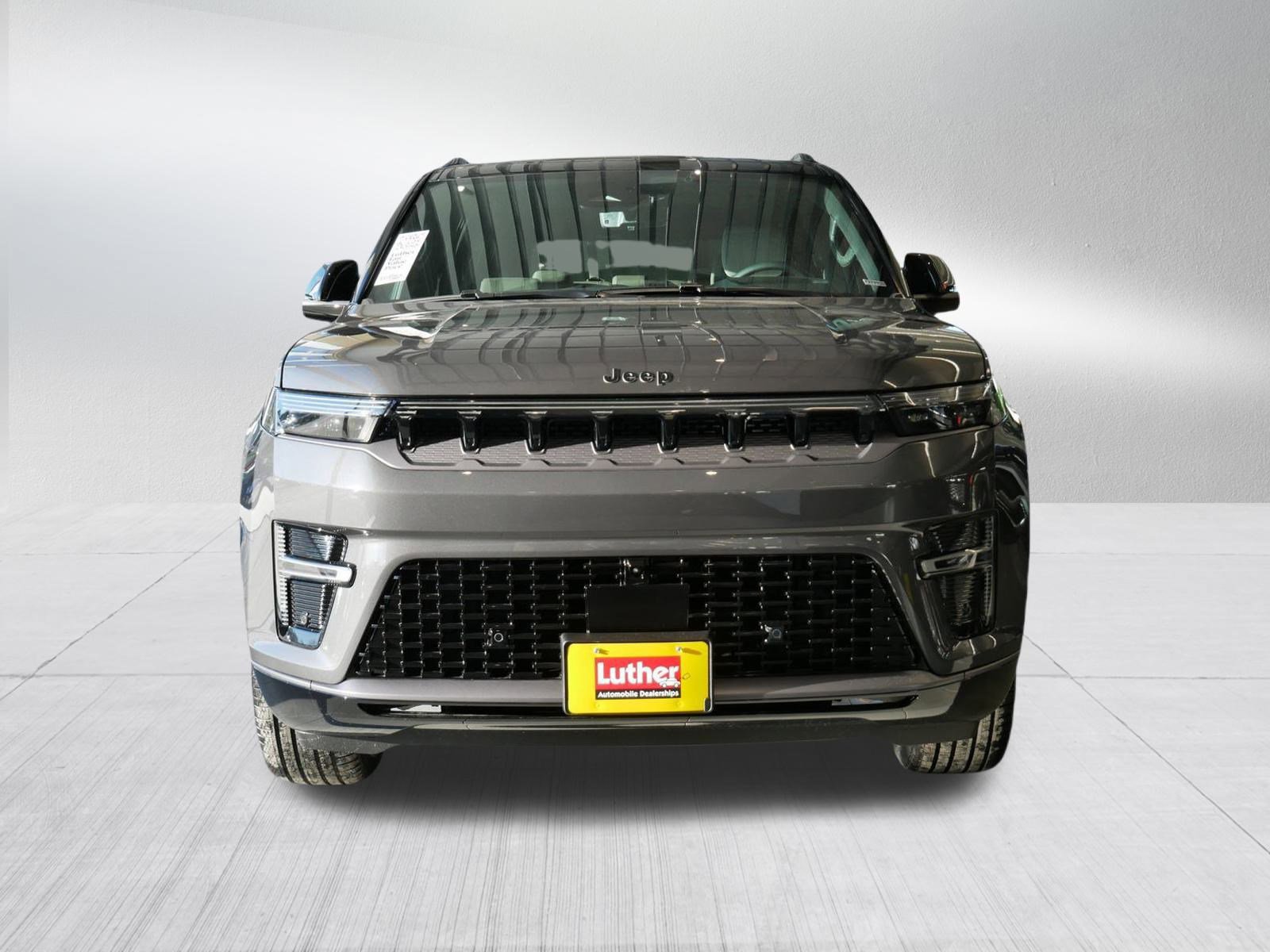 New 2026 Jeep Grand Wagoneer Summit image 2