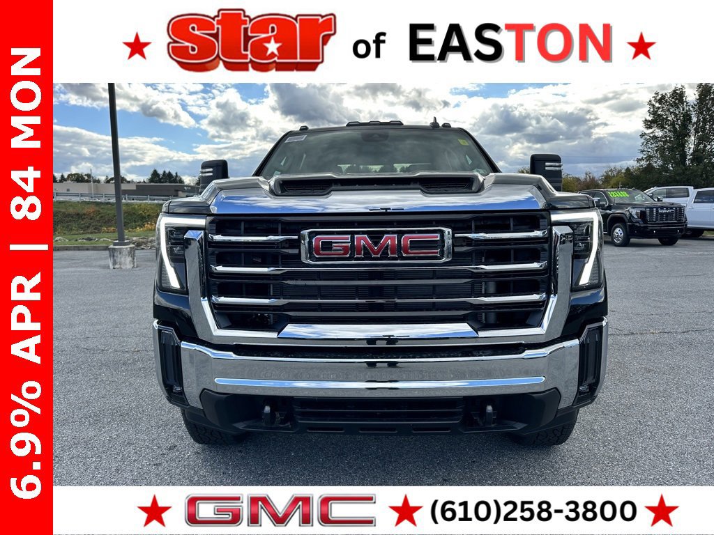 New 2026 GMC Sierra 2500 SLE w/ Preferred Package image 4