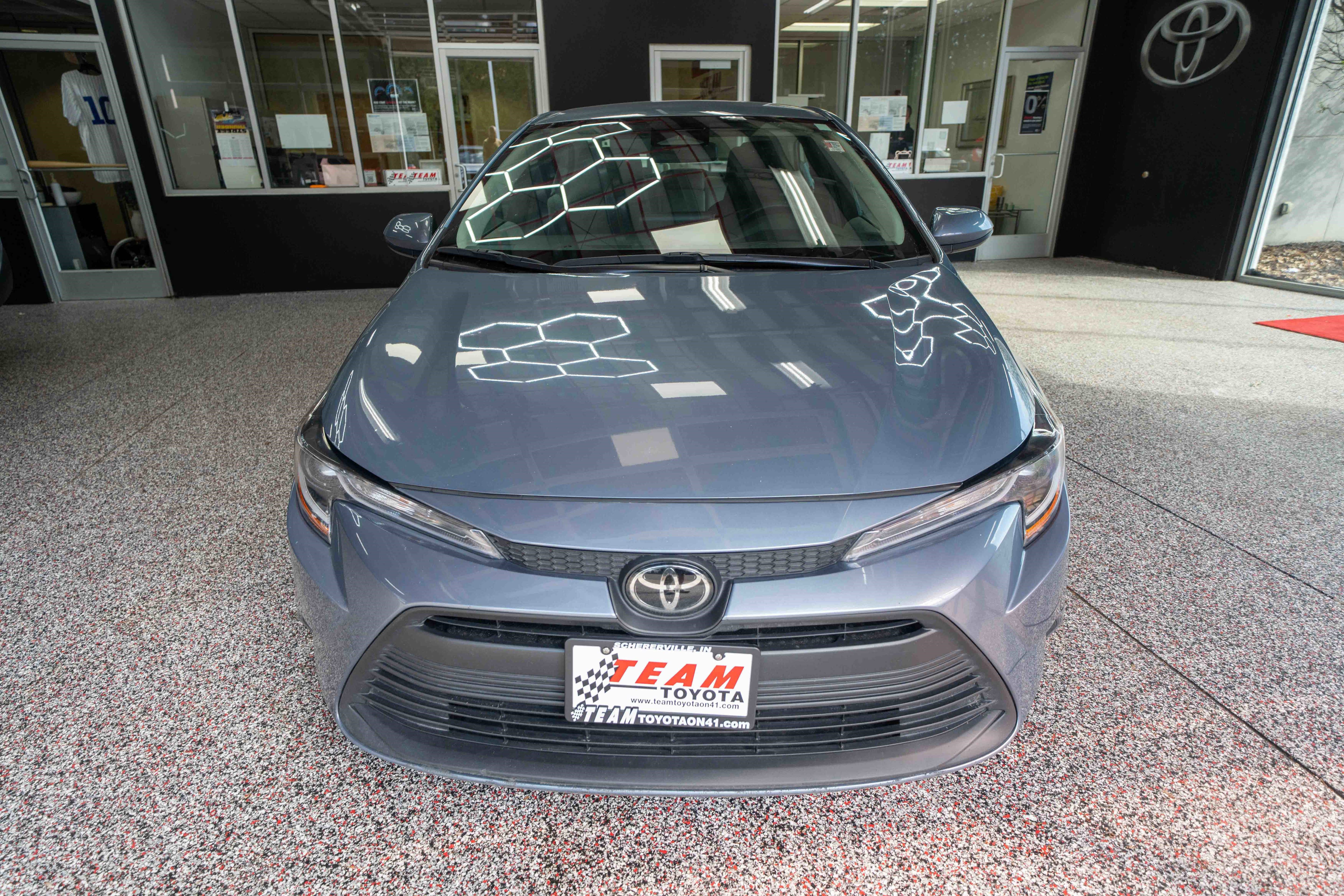 Used 2024 Toyota Corolla LE image 6