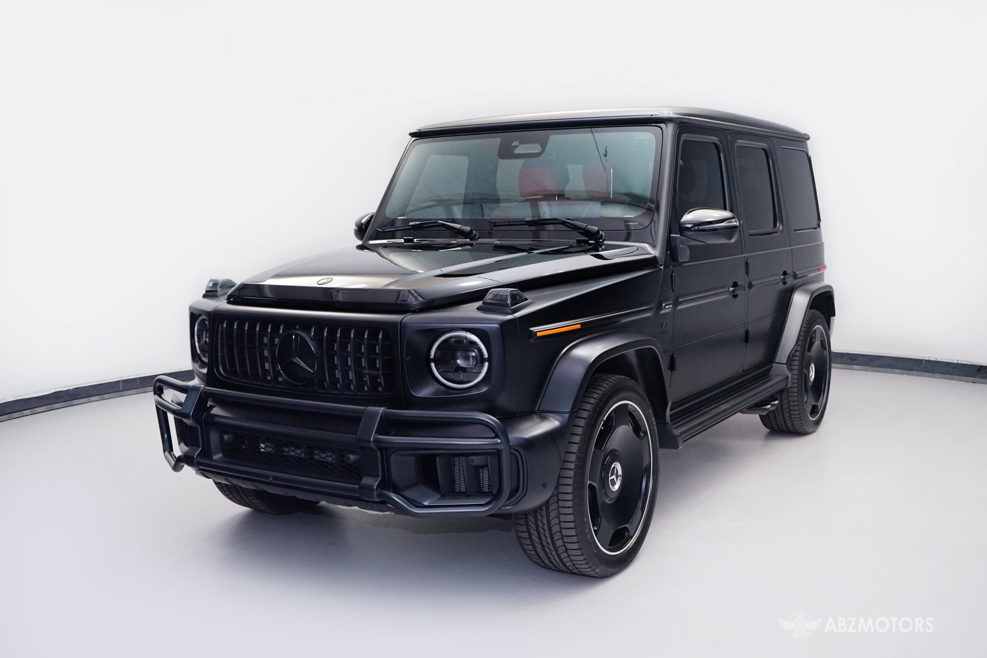 Used 2025 Mercedes-Benz G 63 AMG 4MATIC image 2