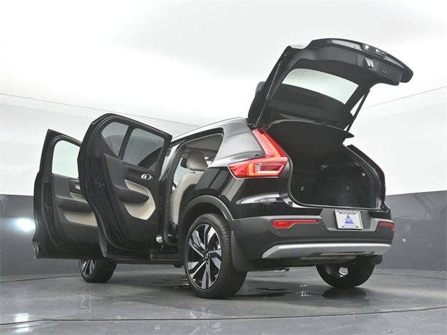 Used 2024 Volvo XC40 B5 Plus w/ Protection Package Premier image 56