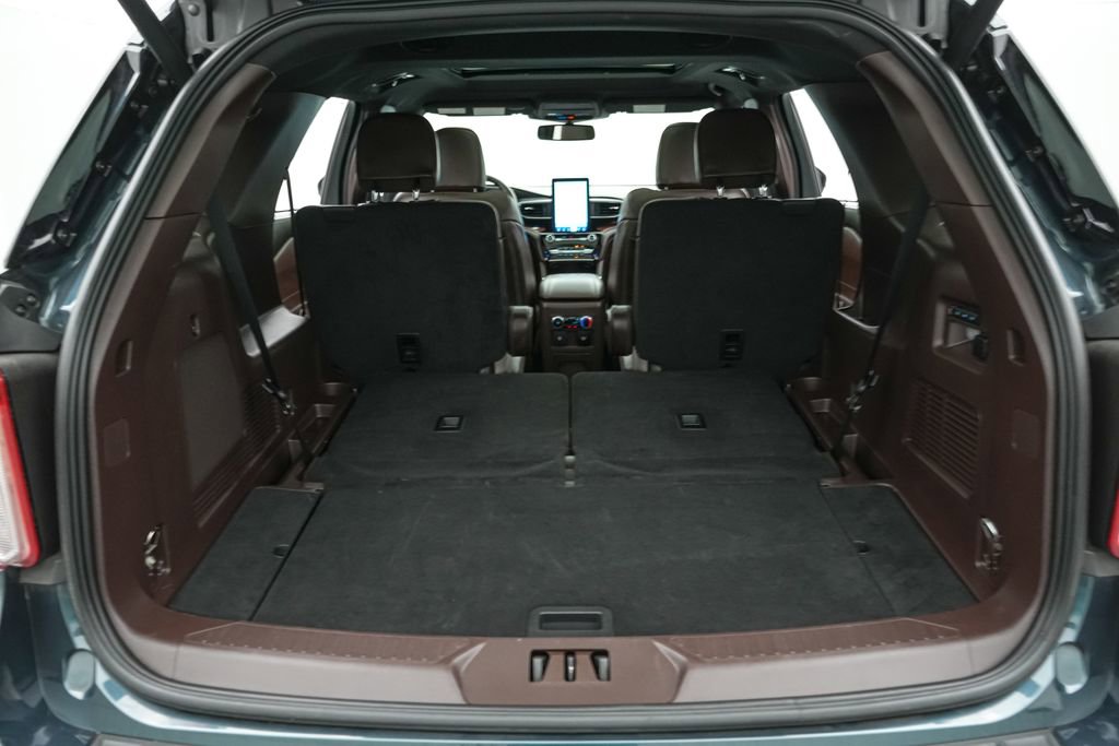 Certified 2023 Ford Explorer King Ranch w/ Technology Package AWD/4WD image 27
