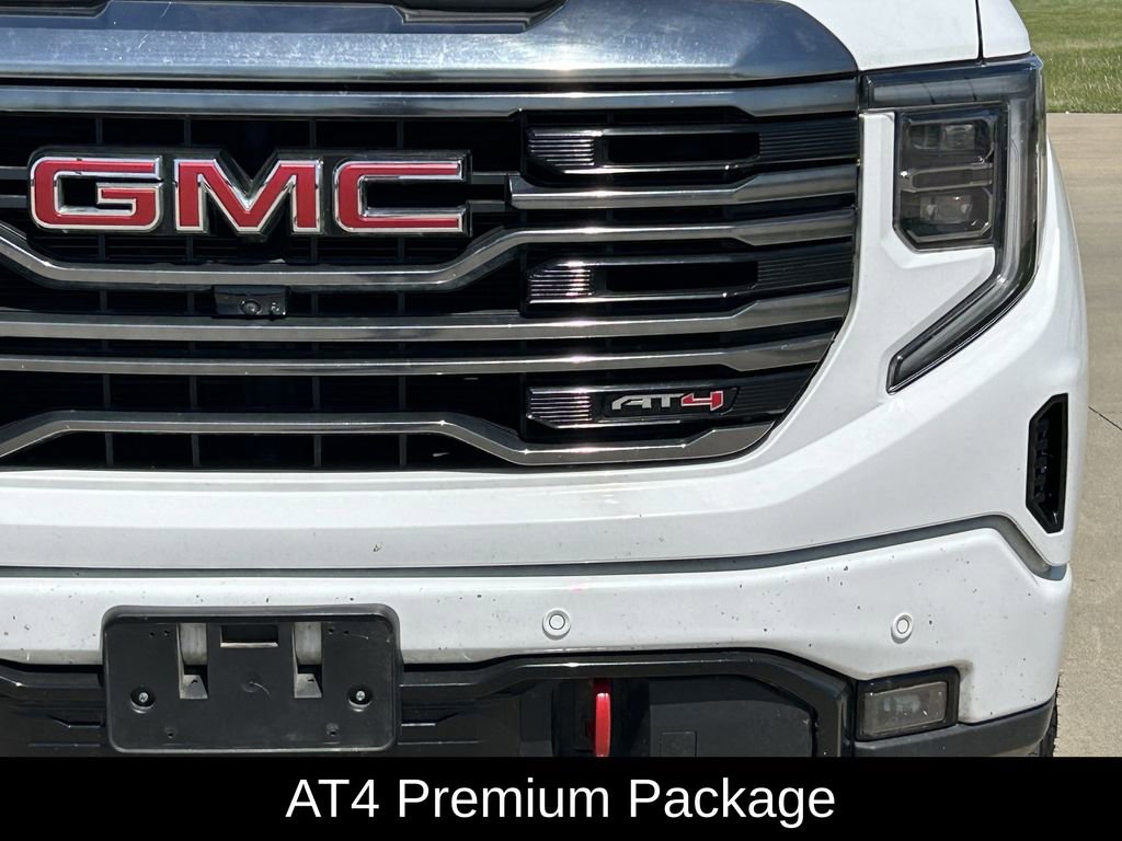 Used 2024 GMC Sierra 1500 AT4 w/ Technology Package image 4