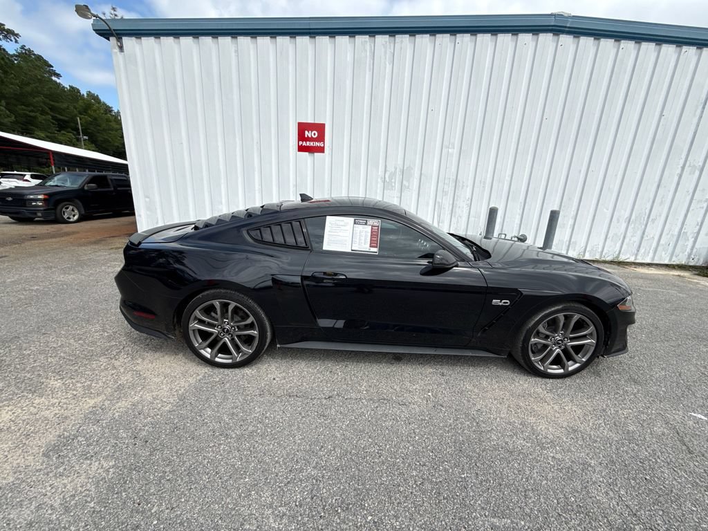 Used 2023 Ford Mustang GT Premium w/ Equipment Group 401A RWD image 9